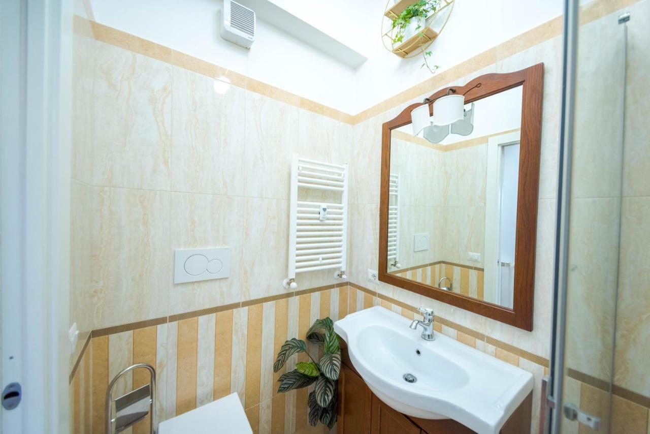 Domusfebo-Vaticansuites Rome Luaran gambar